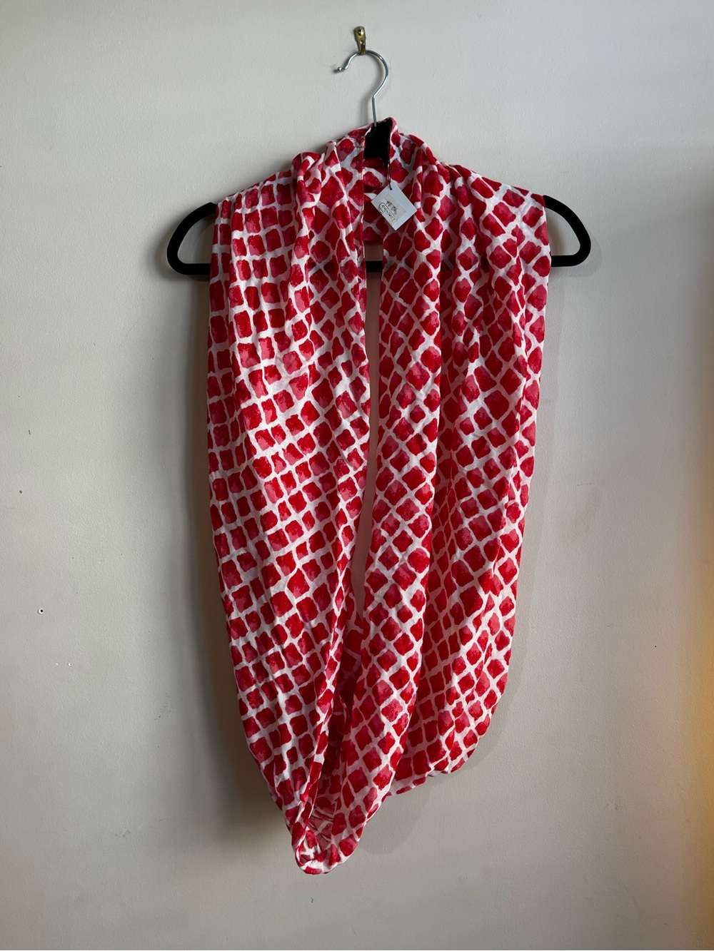 NEW Coach Paint Diamond Infinity Scarf Red And White 20x32 Modal Lightweight